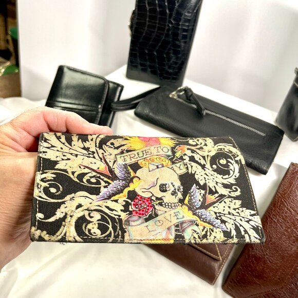 7-Wallet Wardrobe Bundle–Y2K Ed Hardy Tattoo Bifold + Faux & Cowhide Organizers - Picture 3 of 16